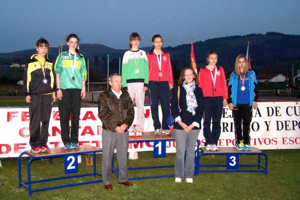 Brillante jornada de atletismo el sábado pasado