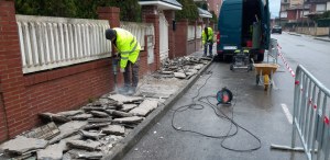 Obras en las aceras de la calle Pereda