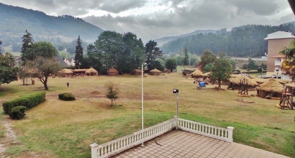 Campamento cántabro en el parque Mazarrasa