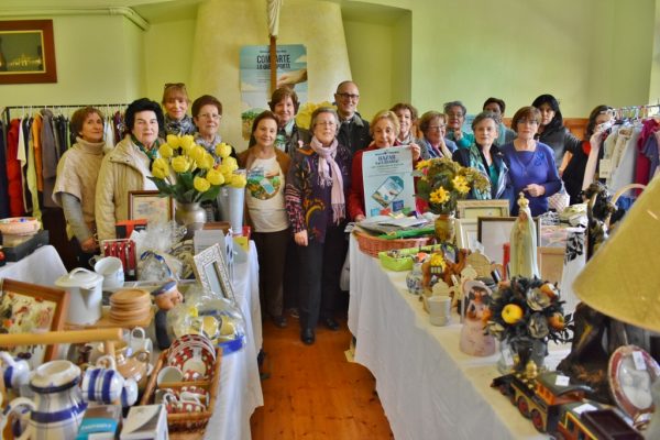 Inauguración del bazar en el antiguo asilo
