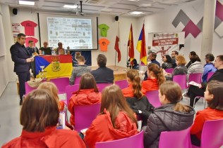 Puesta de largo del Torneo Nacional de Balonmano