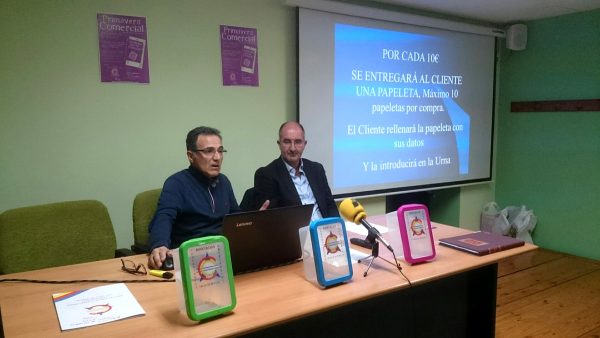 Victorino y Cayón durante la presentación.